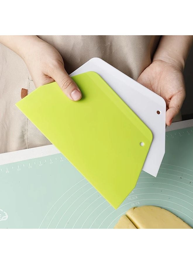 Green Plastic Scraper Cutter Trapezoidal Pan Spatula For Baking Cake Cream - Image 2